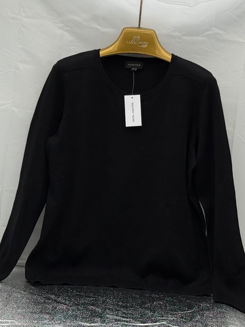 Spense Knits NWT Black Sweater - Size Medium